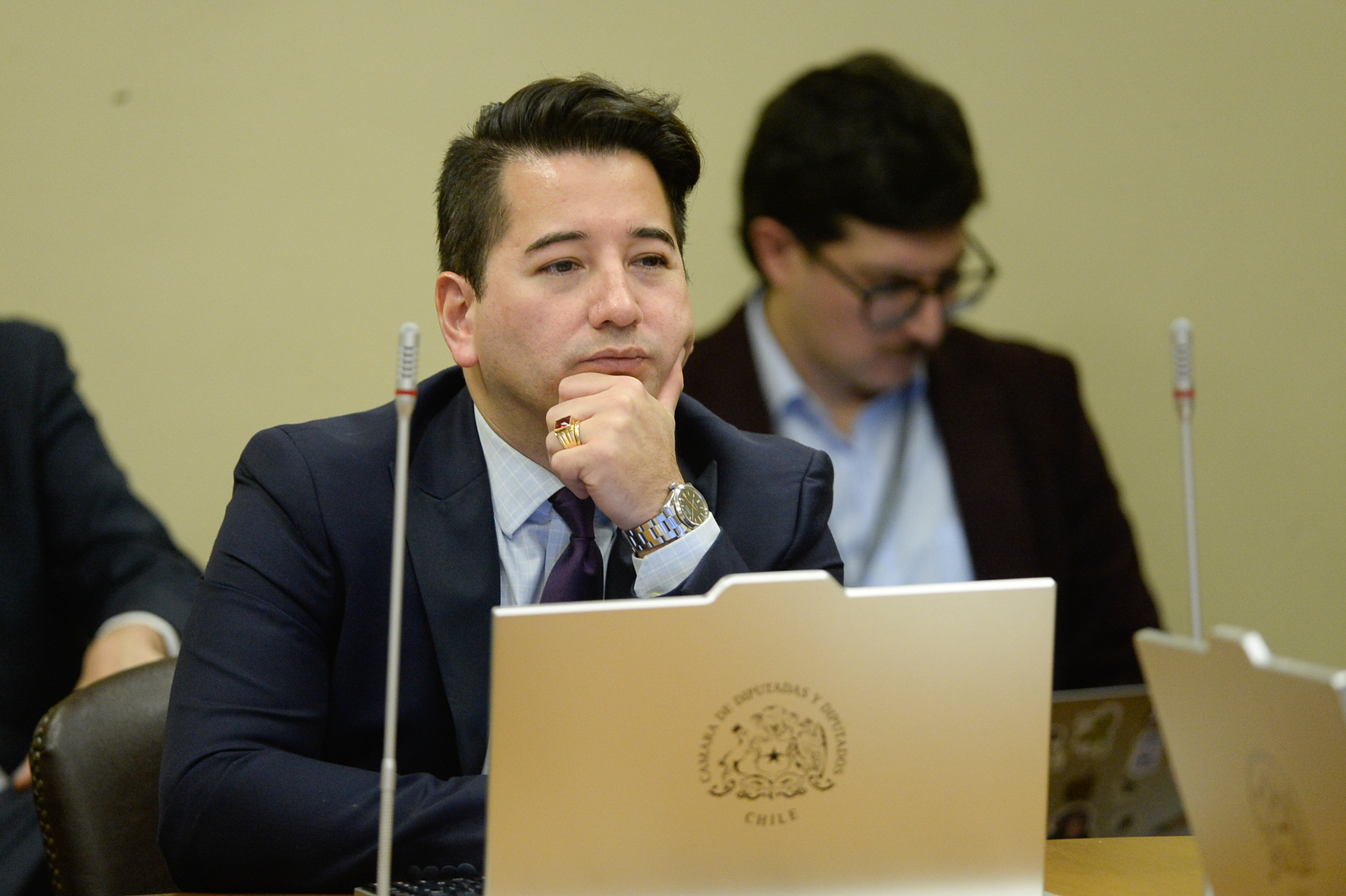 Diputado Olivares (PDG) invita a Bachelet a “seguir los pasos de Matthei” y “hacer unas buenas cazuelas”