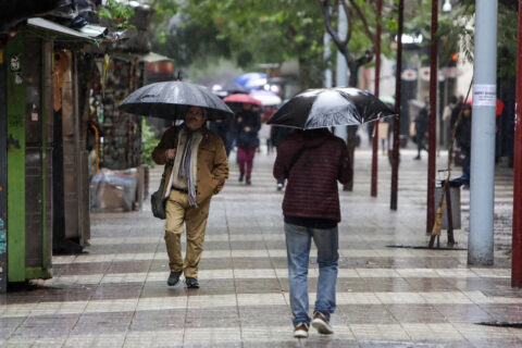 ¿Otra tormenta eléctrica para Santiago? Revisa cuándo volverán las lluvias a la zona centro del país