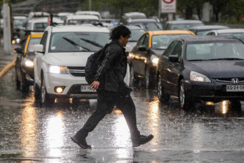 Emiten aviso por lluvias en corto periodo de tiempo para cinco regiones: Montos alcanzarían los 29 mm