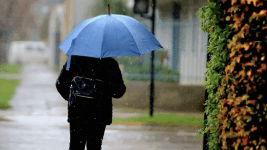 Nuevo sistema frontal llegaría a Santiago: Anticipan hasta cuatro jornadas con lluvia