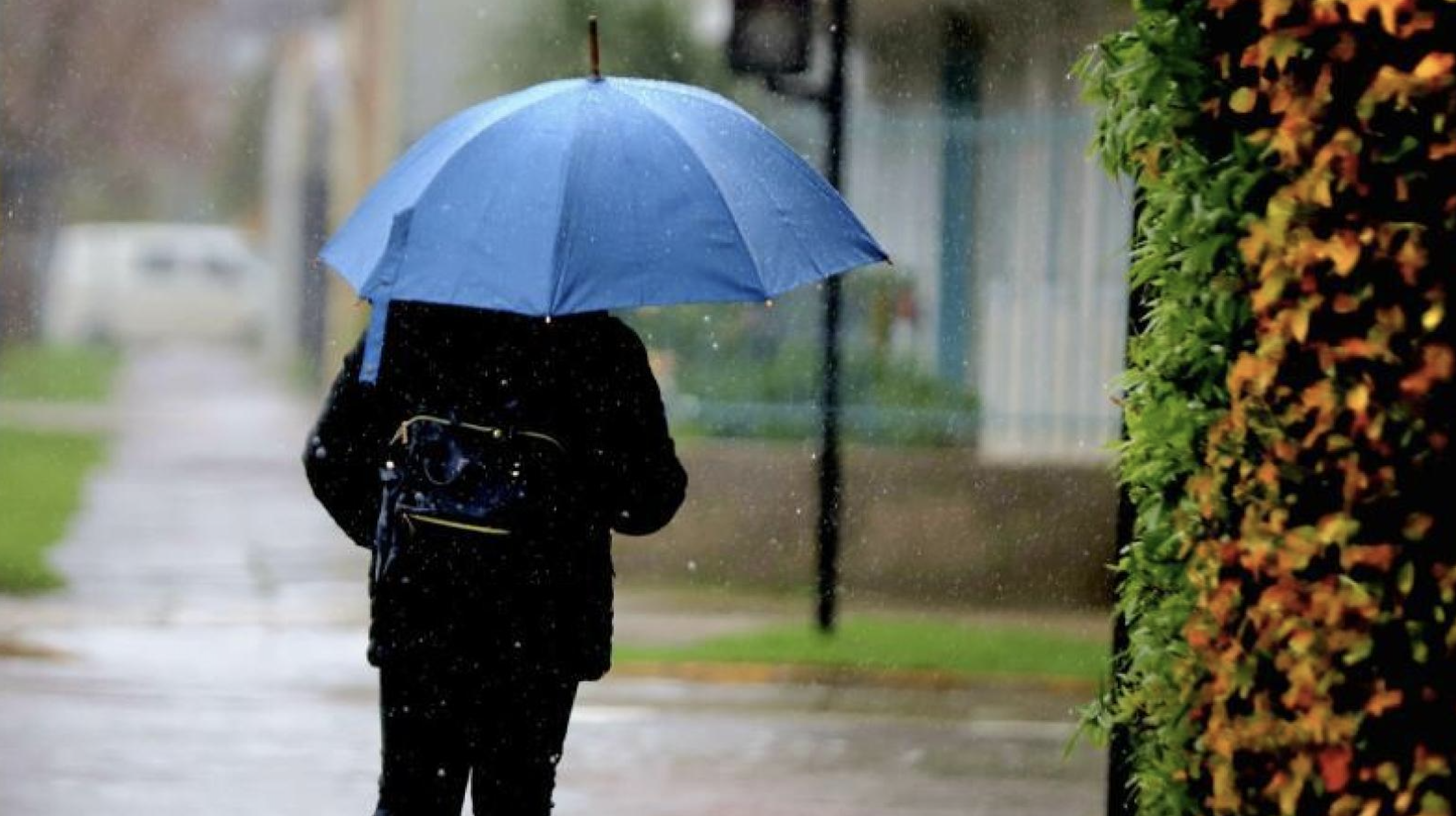 Nuevo sistema frontal llegaría a Santiago: Anticipan hasta cuatro jornadas con lluvia