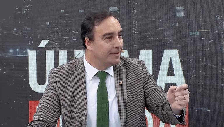 Gobernador de Magallanes alerta por buque chileno hacia las Malvinas: 