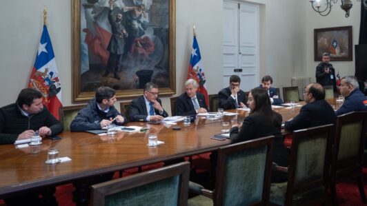 Presidente Kast encabezó reunión de coordinación tras aluvión: 