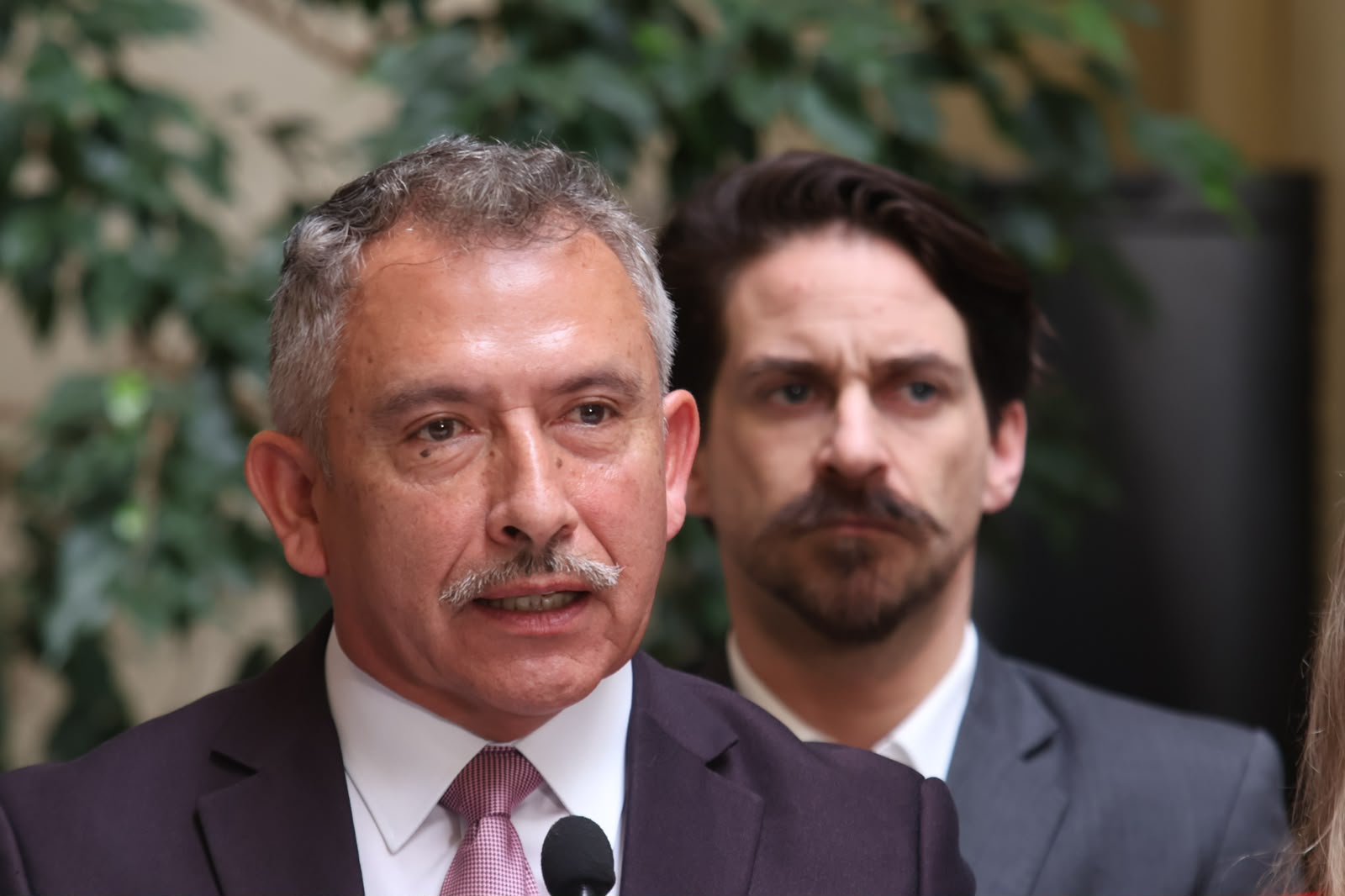 “Un computador no es un lujo”: Diputado socialista critica falta de recursos para “Yo Elijo mi PC”