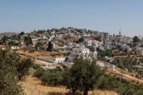 Colonos israelíes atacan a diplomáticos europeos en Cisjordania, un día después de agredir a una periodista del Washington Post