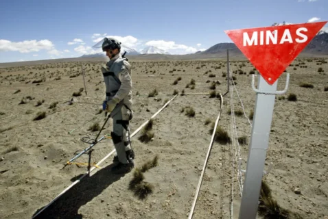 Los territorios de América Latina que todavía permanecen marcados por campos minados