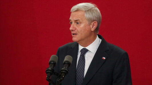 Kast sostiene llamada con el primer ministro británico sobre defensa, Malvinas y comercio bilateral