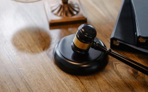 Tras polémica por rebajas de pena en delitos sexuales: Presentan reforma constitucional para frenar beneficios penitenciarios