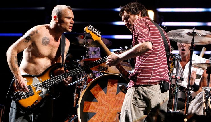 micrófono Automáticamente Sede Red Hot Chili Peppers anuncia el regreso de John Frusciante a la banda