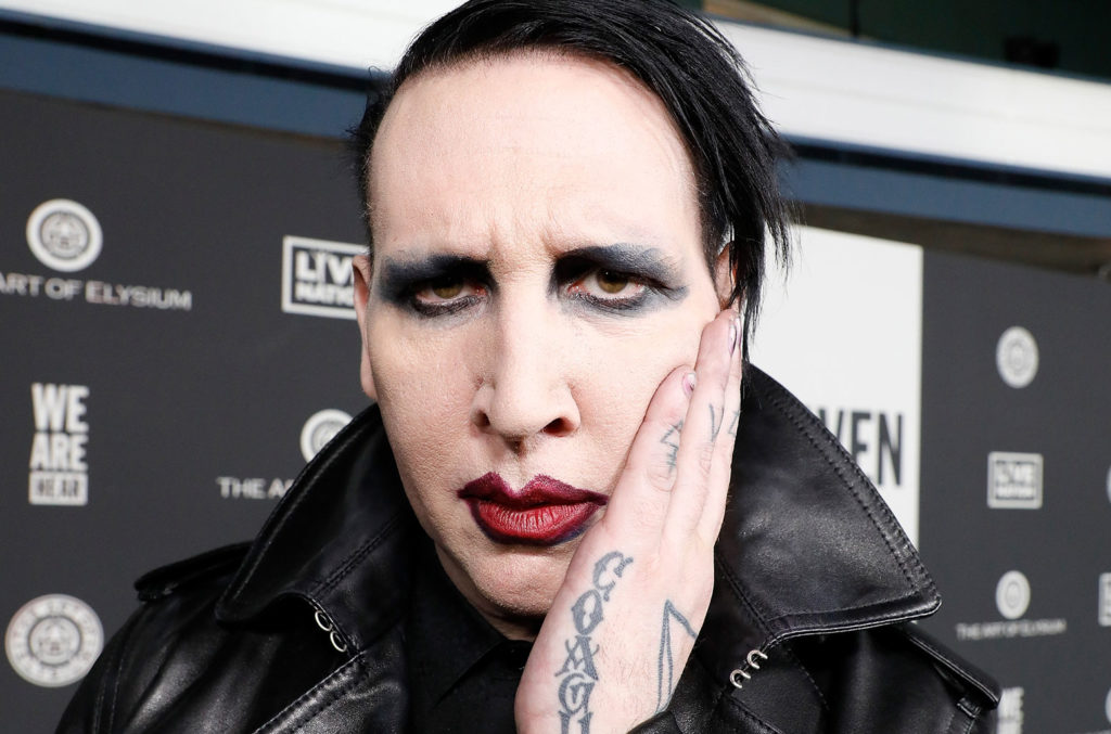 Sello de Marilyn Manson corta relaciones tras acusaciones de abuso sexual