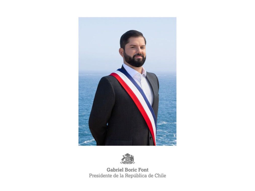 Esta Es La Foto Oficial Del Presidente Gabriel Boric