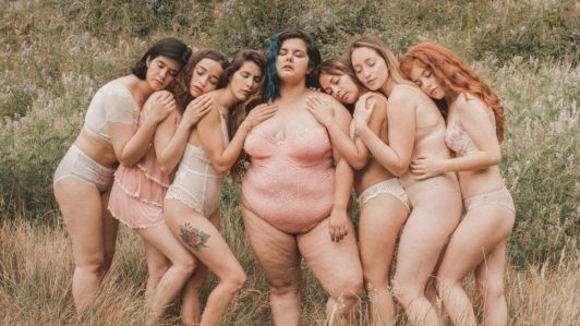 En busca de las identidades femeninas: El lente de la fotógrafa Luna Orellana se revela por primera vez en París
