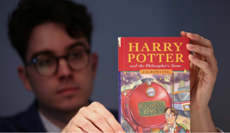 El Lector - Ediciones disponibles de Harry Potter y la piedra  filosofal🔝📚🤩➡️formato de bolsillo, ➡️nueva edición y ➡️las ediciones  especiales en tapa dura para conmemorar el 20 aniversario de su publicación  en