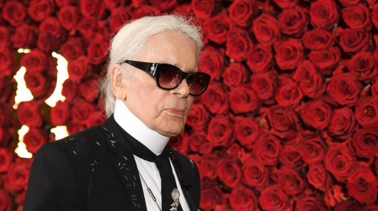 El diseñador Karl Lagerfeld tendrá un homenaje en la próxima Met Gala