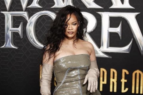"Lift me up": Nueva canción de Rihanna para "Black Panther: Wakanda Forever" rinde tributo a Chadwick Boseman
