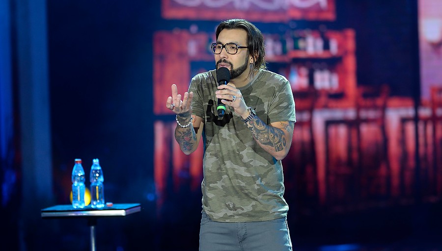 Tras éxito de ventas Edo Caroe anunció segunda fecha en el Movistar Arena Tras éxito de ventas Edo Caroe anunció segunda fecha en el Movistar Arena