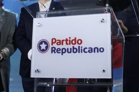 Diputados del Partido Republicano cortan relaciones con el gobierno tras anuncios valóricos de Gabriel Boric