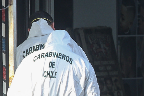 Encuentran cuerpo al interior de una casona en el centro de Santiago