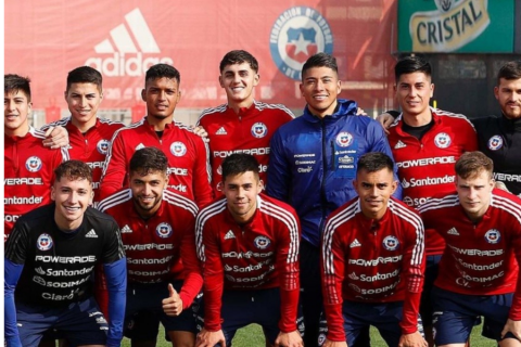Santiago 2023: Estos son los 18 futbolistas seleccionados por Berizzo para representar a Chile en los Panamericanos