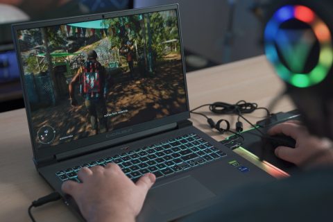 Ya no basta con teclado y mouse: El mercado de accesorios gamer proyecta duplicar sus ventas en cinco años
