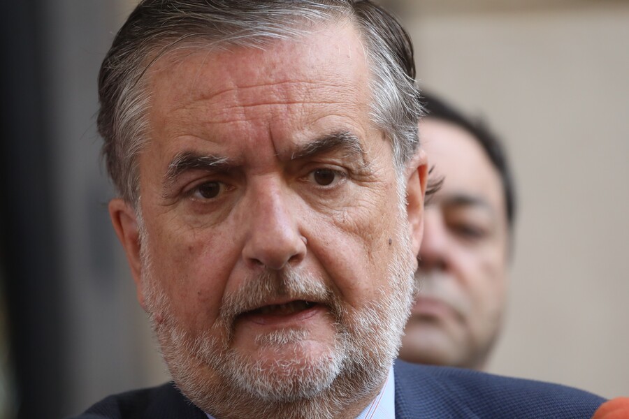 Francisco Undurraga por Karina Oliva “Todos tenemos derecho a la