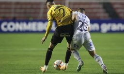 Desolador panorama en La Paz: Huachipato cayó por goleada ante The Strongest en la Libertadores