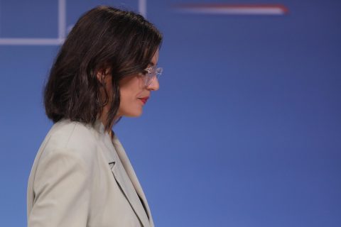 Polémica por declaraciones de ministra Vallejo: Oficialismo y oposición critican etiqueta de “obstruccionistas” a la derecha