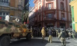 Cancillería condena movilización militar en Bolivia y manifiesta apoyo a presidente Luis Arce