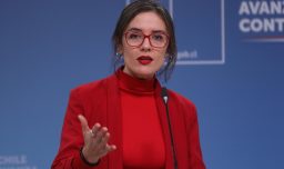Ministra Vallejo precisa que proyecto no será de aborto libre: Tendrá límite de semanas y reglamento