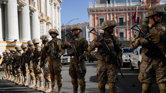 Ministro de Defensa de Bolivia: “Tenemos control total y absoluto de nuestras Fuerzas Armadas”