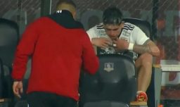 Jorge Almirón rompe el silencio tras tenso cruce con Carlos Palacios: ¿Qué dijo el DT de Colo Colo?