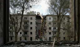 Rusia acusa a Ucrania de bombardeo que dejó al menos 25 muertos en territorios ocupados