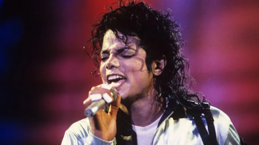 Michael Jackson acumulaba una deuda de US $500 millones al momento de morir
