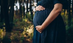 Rusia analiza prohibir la propagación entre las mujeres de la idea de no tener hijos