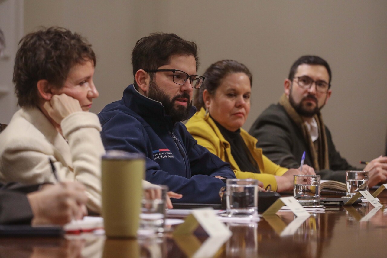 Presidente Gabriel Boric sostiene gabinete de seguridad tras ola de homicidios