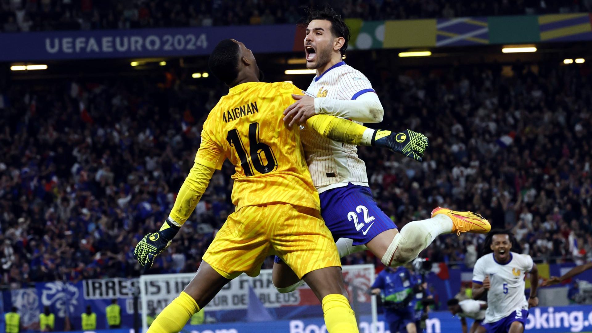 França brilha nos pênaltis e eclipsa Portugal na possível última dança de Ronaldo na Copa da Europa