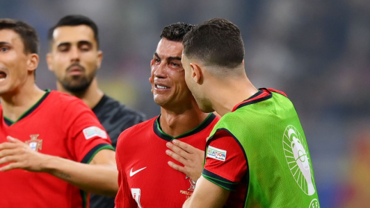Eurocopa: Ronaldo lloró de impotencia y después marcó en penales en el paso de Portugal a cuartos de final