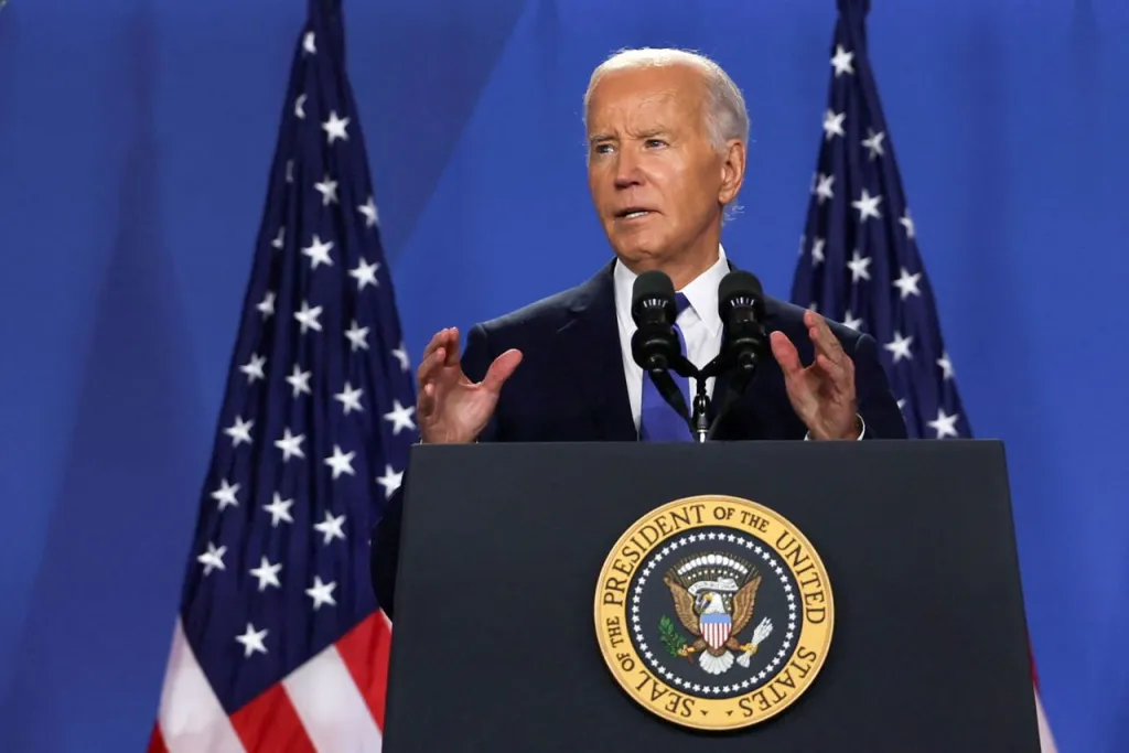 El presidente Joe Biden asiste a una conferencia de prensa durante la cumbre del 75º aniversario de la OTAN en Washington el 11 de julio. (Crédito: Leah Millis/Reuters)