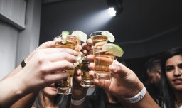 Ley de Etiquetado de Alcoholes: ¿Cuáles son los cambios y derechos que tienen los consumidores con esta nueva normativa?