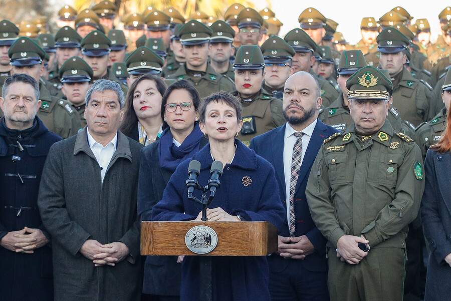 Ministra del Interior, Carolina Tohá y subsecretario de Prevención del Delito, Eduardo Vergara/Agencia Uno