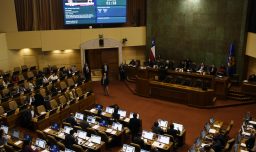 Secretario general de la Cámara cierra la puerta a petición de defensa de Vivanco de inhabilitar a 62 diputados