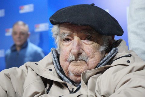 José Mujica queda en recuperación tras intervención quirúrgica por dificultades alimentarias