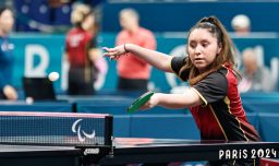 Florencia Pérez se lleva el bronce en para tenis de mesa: Es la chilena más joven en ganar una medalla paralímpica