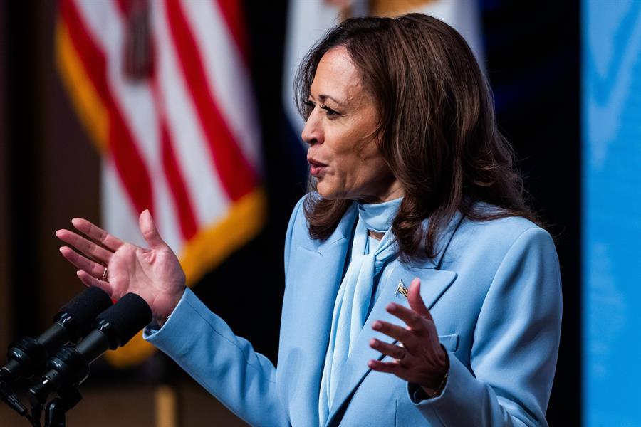 Kamala Harris/EFE/EPA/JIM LO SCALZO