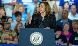 Kamala Harris por incidente de Donald Trump: "La violencia no tiene cabida en Estados Unidos"