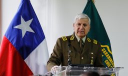 "Trabajaré hasta el último segundo": General Yáñez evita decir si renunciará al cargo previo a su formalización