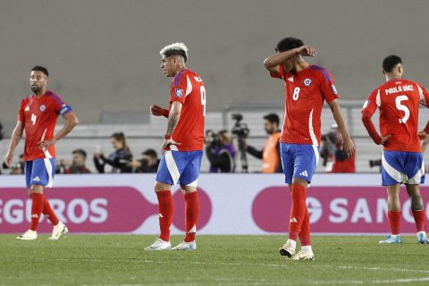 ¿Y los goles?: Chile lleva diez horas y media -siete partidos oficiales- seguidos sin anotar un tanto