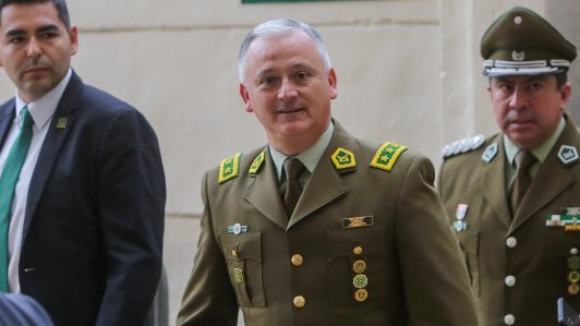 “La institución no se paraliza”: Las primeras palabras de Marcelo Araya como general director de Carabineros