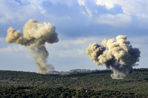 Más de 100 muertos y 400 heridos por ola de bombardeos israelíes contra el Líbano