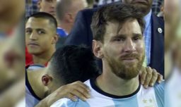 "A Messi lo hicimos jubilar y lo dejamos llorando": La defensa de hinchas chilenos en la televisión argentina